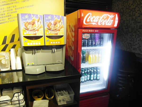 角頭炙燒牛排(士林陽明店)：【食記＊邀約】真心誠意打造大哥級的美味～『角頭炙燒牛排／士林陽明店』