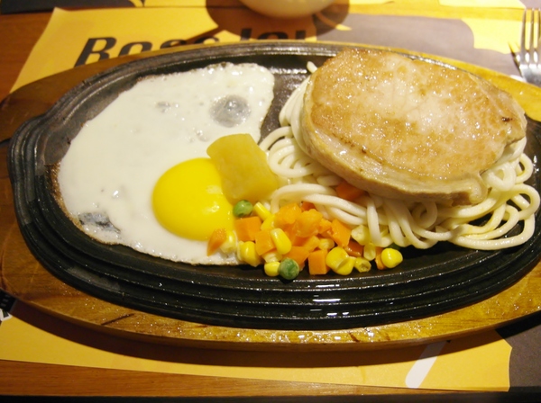 角頭炙燒牛排(士林陽明店)：【食記＊邀約】真心誠意打造大哥級的美味～『角頭炙燒牛排／士林陽明店』