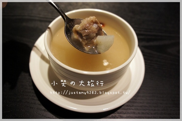 鬼切新居食料理：[台北市。士林區] 平民價格&高品質の時尚日式料理，★鬼切新居食料理★讓你大飽口福❤