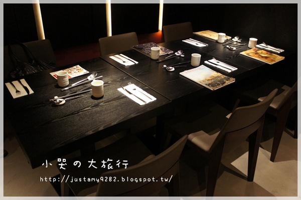 鬼切新居食料理：[台北市。士林區] 平民價格&高品質の時尚日式料理，★鬼切新居食料理★讓你大飽口福❤