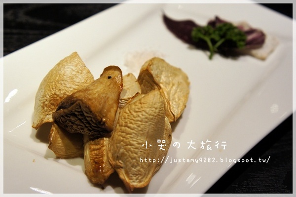 鬼切新居食料理：[台北市。士林區] 平民價格&高品質の時尚日式料理，★鬼切新居食料理★讓你大飽口福❤