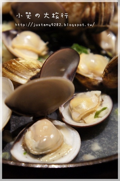 鬼切新居食料理：[台北市。士林區] 平民價格&高品質の時尚日式料理，★鬼切新居食料理★讓你大飽口福❤