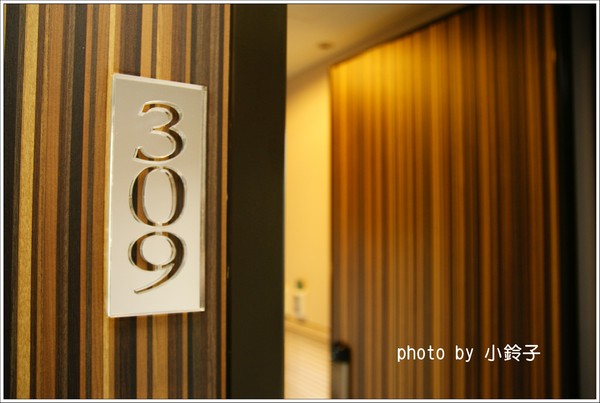 米卡沙旅店：台中「米卡沙旅店」彩色方塊旅店