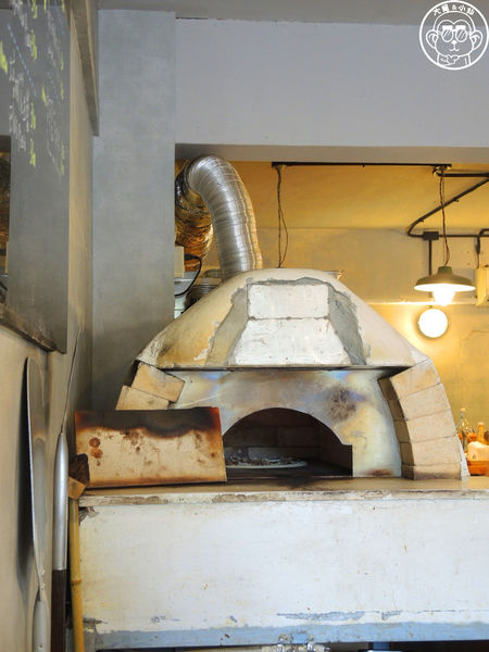 Aura Pizza x 好時光披薩:呷飽祙【台北松山・AURA PIZZA X 好時光披薩】美味的窯烤披薩