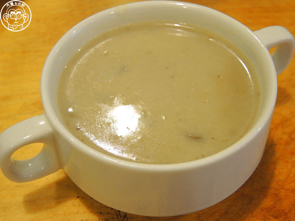 Aura Pizza x 好時光披薩:呷飽祙【台北松山・AURA PIZZA X 好時光披薩】美味的窯烤披薩