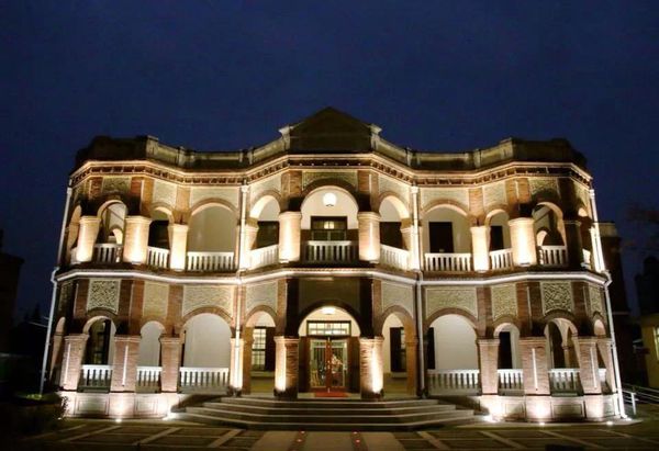 10245563_819257044754332_759822235_n