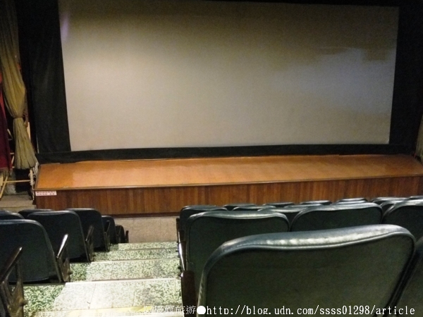 台南市(Tainan):【一日遊行程規劃】台南。台南中西區深度之旅。全美戲院、吳萬春香舖、光彩繡莊、祀典武廟、台南大天后宮