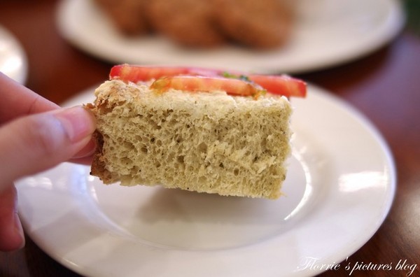 歐華酒店-歐麗蛋糕坊：邀約~歐華酒店--歐麗Cafe-歐麗下午茶~英式下午茶就是特別地吸引人丫