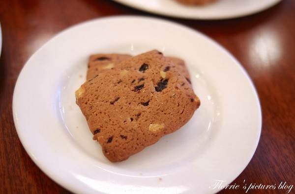 歐華酒店-歐麗蛋糕坊：邀約~歐華酒店--歐麗Cafe-歐麗下午茶~英式下午茶就是特別地吸引人丫