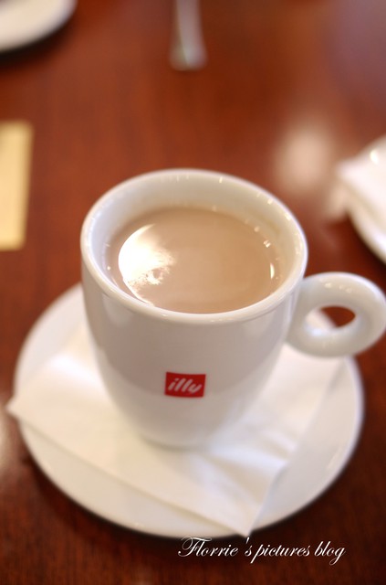 歐華酒店-歐麗蛋糕坊：邀約~歐華酒店--歐麗Cafe-歐麗下午茶~英式下午茶就是特別地吸引人丫