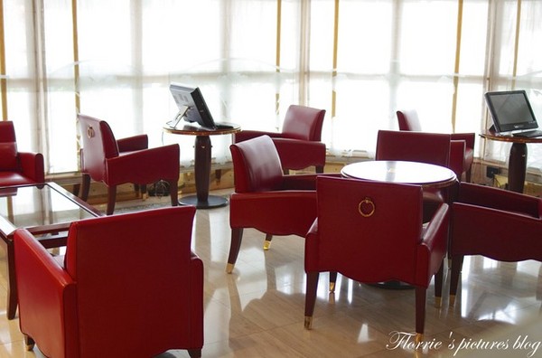 歐華酒店-歐麗蛋糕坊：邀約~歐華酒店--歐麗Cafe-歐麗下午茶~英式下午茶就是特別地吸引人丫