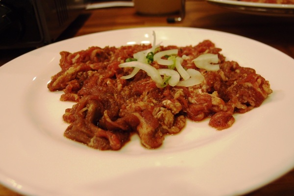 TOFU 35(文心店):<口碑券>【台中北屯】TOFU 35-銅盤烤肉&小菜吃到飽,份量挺多的唷!