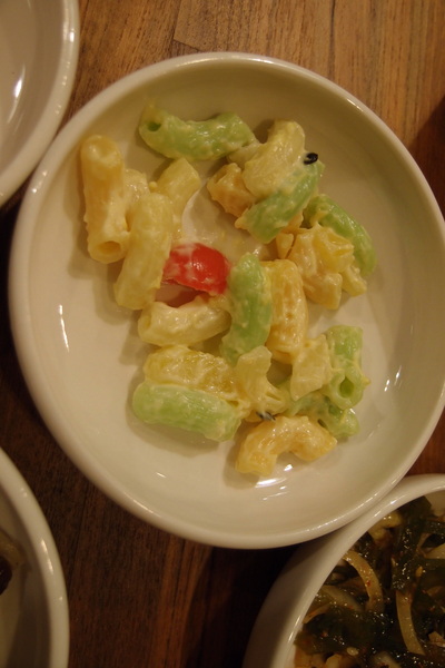 TOFU 35(文心店):<口碑券>【台中北屯】TOFU 35-銅盤烤肉&小菜吃到飽,份量挺多的唷!