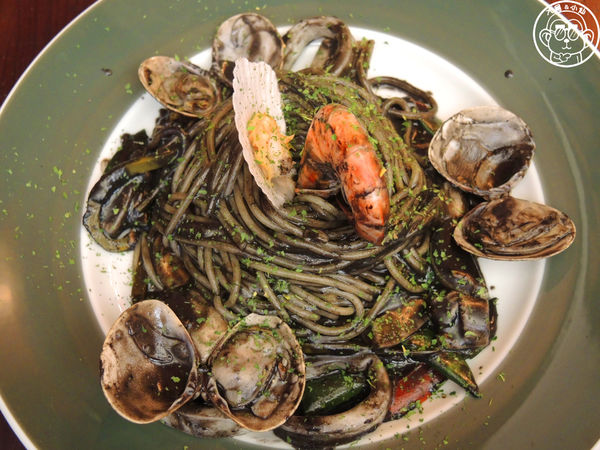 Miao米亞歐隨義小廚：呷飽祙【台北內湖･Miao米亞歐 隨義小廚】巷弄裡的寵物當家義式料理