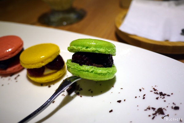 Fabrica 椅子:台北●大安區-Fabrica椅子~超特別菜單之澎派餐點+天然冰淇淋加碼上映!!XDD