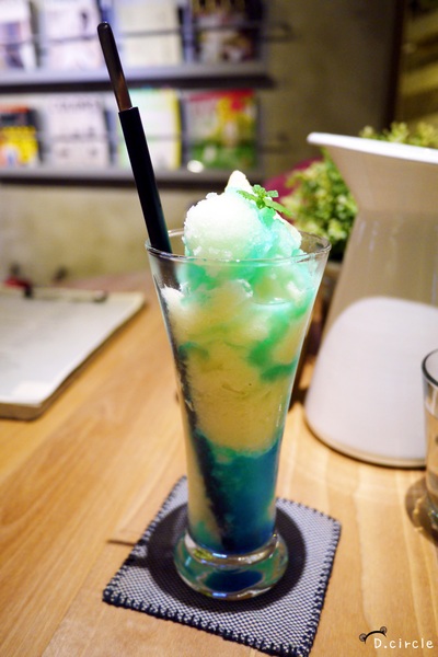 Fabrica 椅子:台北●大安區-Fabrica椅子~超特別菜單之澎派餐點+天然冰淇淋加碼上映!!XDD