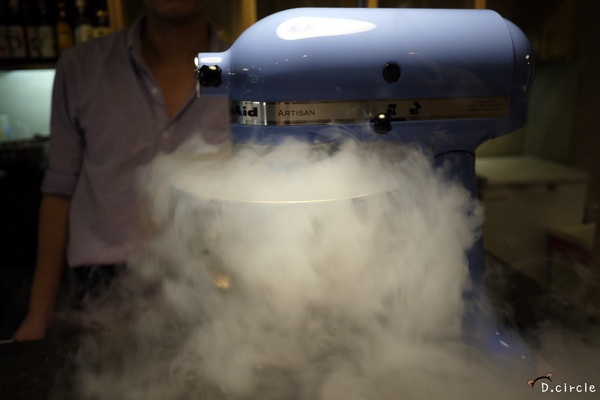 Fabrica 椅子:台北●大安區-Fabrica椅子~超特別菜單之澎派餐點+天然冰淇淋加碼上映!!XDD