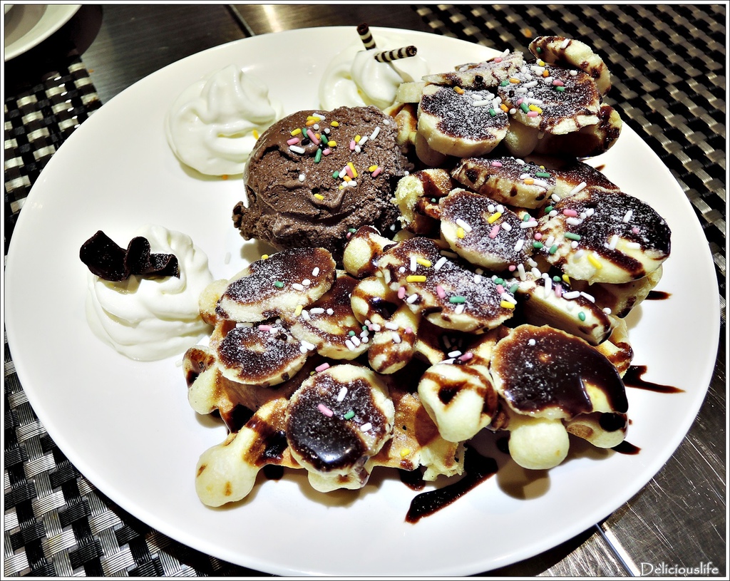 香蕉朱古力鬆餅160+比利時巧克力冰淇淋60-1