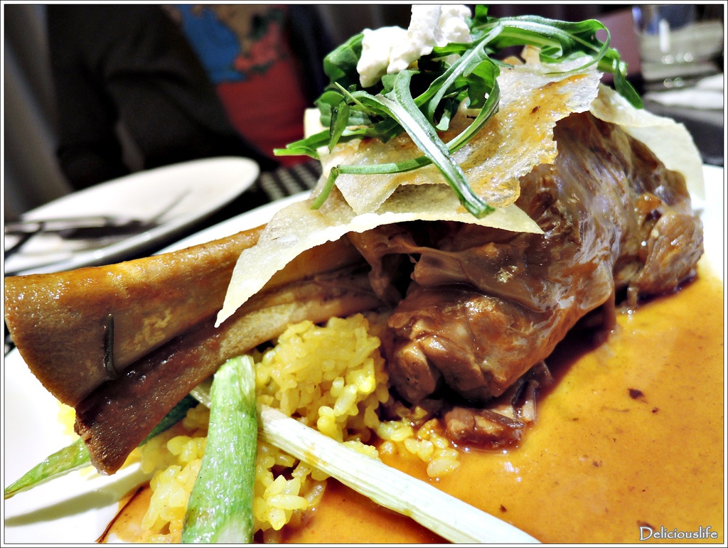 紅酒燉小牛膝500-2