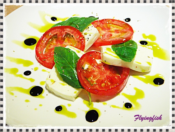 Fabrica 椅子：✜ 時尚設計感與有趣想像空間菜單結合滴美味歐陸料理 -「Fabrica椅子」