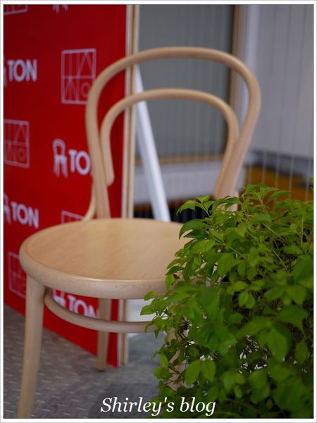 Fabrica 椅子：台北‧ Fabrica椅子