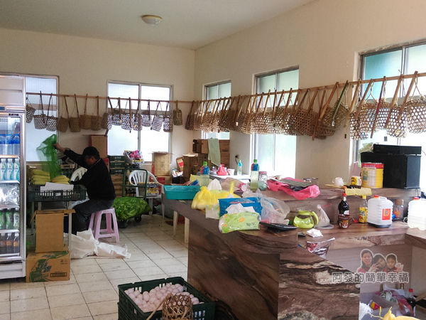 清水地熱15-農特產展售販賣區內一景