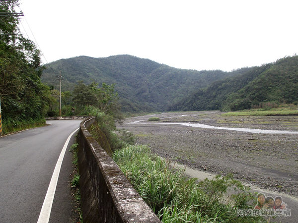 清水地熱05-進入後路不寬要留意對向來車