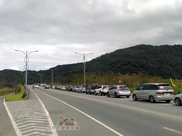 清水地熱04-清水橋上排隊的車陣