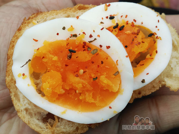 清水地熱36-溫泉蛋加自備麵包及七味唐辛子粉