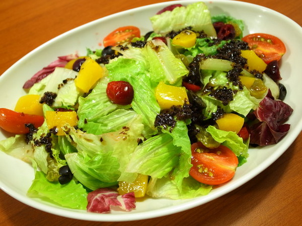 Vasa Pizzeria 瓦薩比薩(松車店)：＜台北｜松山｜比薩＞聖誕跨年大餐搶先吃～『瓦薩比薩(松車店)』