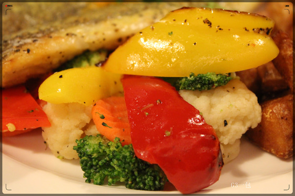 Vasa Pizzeria 瓦薩比薩(松車店)：【口碑券12】聖誕節及跨年雙人套餐新選擇 「瓦薩比薩Vasa Pizzeria(松山車站店)」