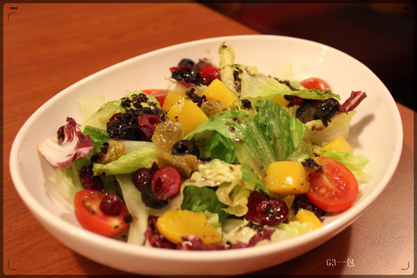 Vasa Pizzeria 瓦薩比薩(松車店)：【口碑券12】聖誕節及跨年雙人套餐新選擇 「瓦薩比薩Vasa Pizzeria(松山車站店)」