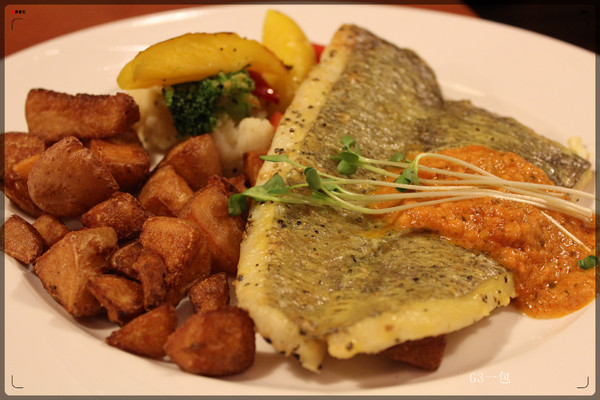 Vasa Pizzeria 瓦薩比薩(松車店)：【口碑券12】聖誕節及跨年雙人套餐新選擇 「瓦薩比薩Vasa Pizzeria(松山車站店)」