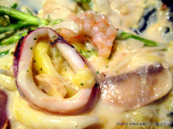 cm20131127___31aeeb1bcfd74d126c883ff238b