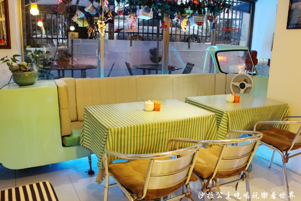 PS BUBU汽車餐廳：士林天母『PS BUBU汽車餐廳』寵物友善/義式主題餐廳/附完整菜單