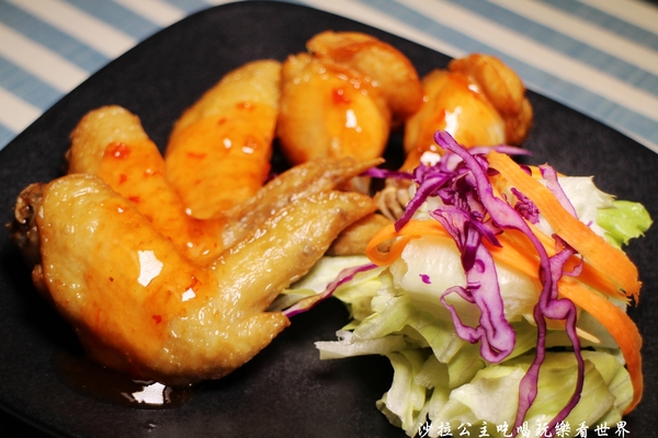 PS BUBU汽車餐廳：士林天母『PS BUBU汽車餐廳』寵物友善/義式主題餐廳/附完整菜單