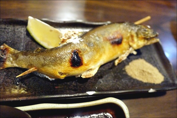 古亭魚壽司：【古亭魚壽司】  一連二訪，除了鮭魚親子丼更推薦的鮮美單品現身！