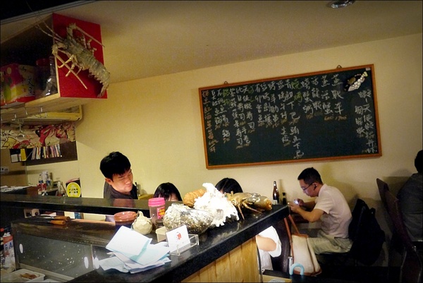 古亭魚壽司:台北古亭。魚壽司 油花超美!對海鮮挑嘴的人客歡迎來