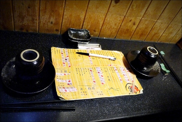 古亭魚壽司:台北古亭。魚壽司 油花超美!對海鮮挑嘴的人客歡迎來