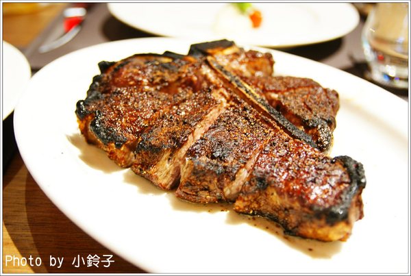 美福西餐廳Fresh & Aged Italian steak house:內湖「美福西餐廳」~熟成牛肉專賣店;老虎們的福音