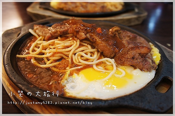 牛の鬼牛排館(板橋店)：[新北市。板橋區] 農曆七月~ 晚餐也來應景一下。★牛の鬼牛排館★