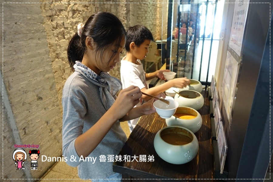 20161105《新竹竹北麻辣火鍋》百花窯火鍋x川蜀麻辣鍋。酸菜白肉鍋。獨門百花窯醬料 ︱免費停車場（影片） (37).jpg