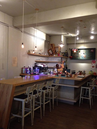 11051642_1039855496029592_1148394887_n