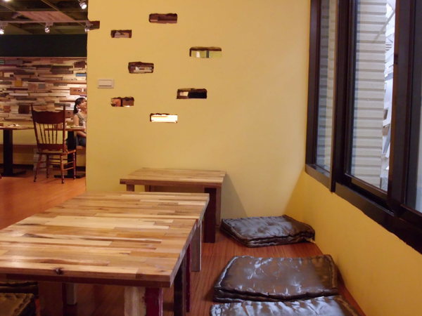 奈野咖啡2號店：【台北．捷運古亭站】奈野咖啡二號店－『享用愉快早午餐囉！』