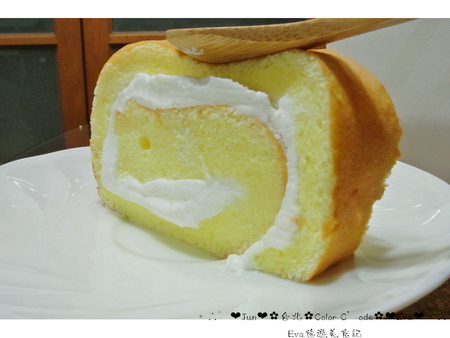 Color C'ode:【食記-邀約】oO。台北 Color C'ode 北海道極純鮮乳捲 食記、必吃、美食 一間傳遞幸福的甜點店,用料極其實在~!。o○。