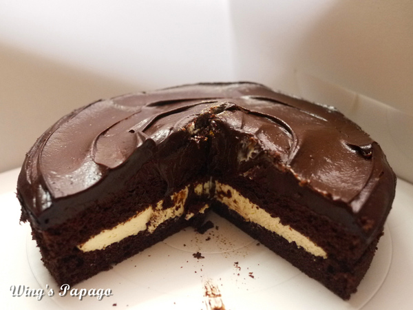 Color C'ode：低調奢華風。Color C'ode黑色經典巧克力蛋糕