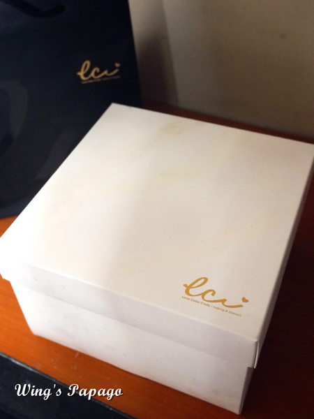 Color C'ode：低調奢華風。Color C'ode黑色經典巧克力蛋糕