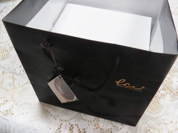 Color C'ode：【宅配】讓人忘卻煩惱只有快樂的甜點『Color C'ode/黑色經典巧克力』