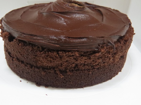 Color C'ode：【宅配】讓人忘卻煩惱只有快樂的甜點『Color C'ode/黑色經典巧克力』