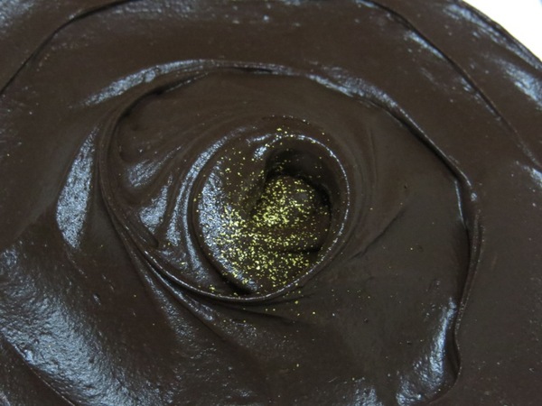 Color C'ode：【宅配】讓人忘卻煩惱只有快樂的甜點『Color C'ode/黑色經典巧克力』